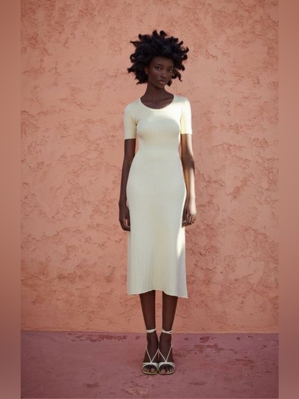 Zara Butter Yellow Ribbed Knit Midi Dress Size Small Short Sleeve Stretch
